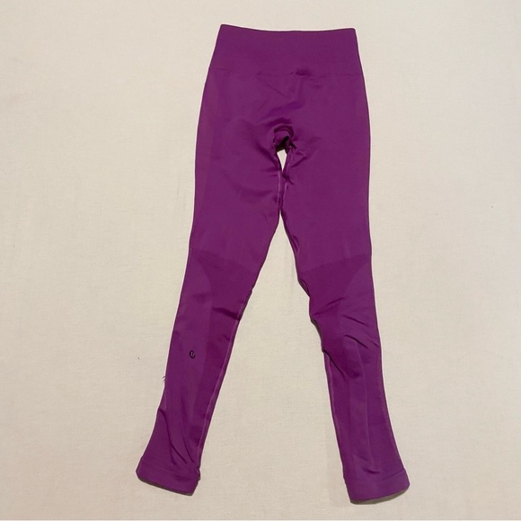 Lululemon Zone In Tight Seamless Legging Ultra Violet Compression Missing Size - Picture 11 of 16